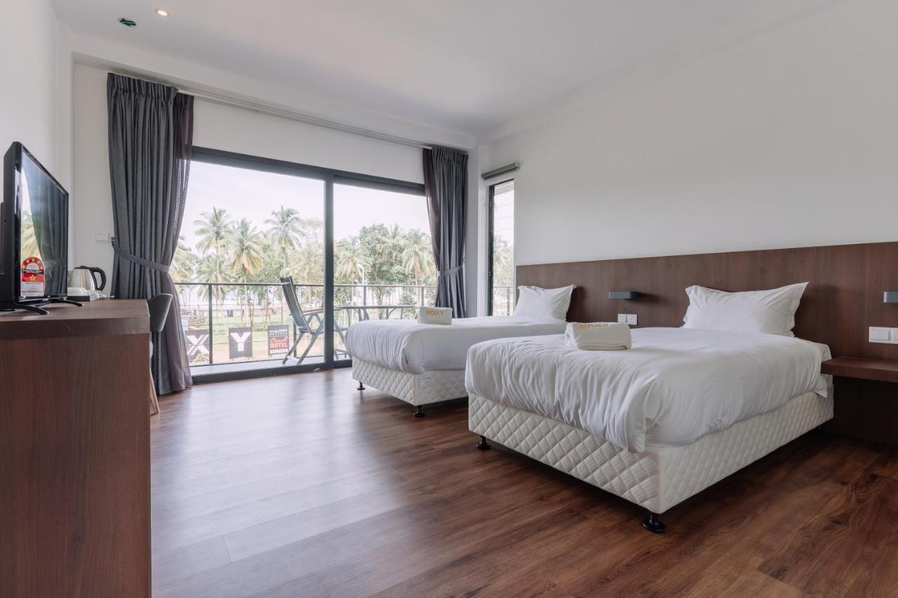 Roxy Sematan Villa & Townhouse 외부 사진