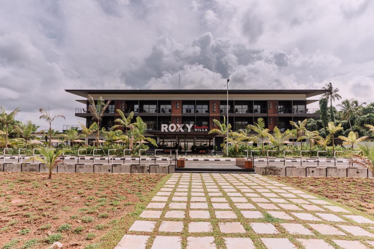 Roxy Sematan Villa & Townhouse 외부 사진