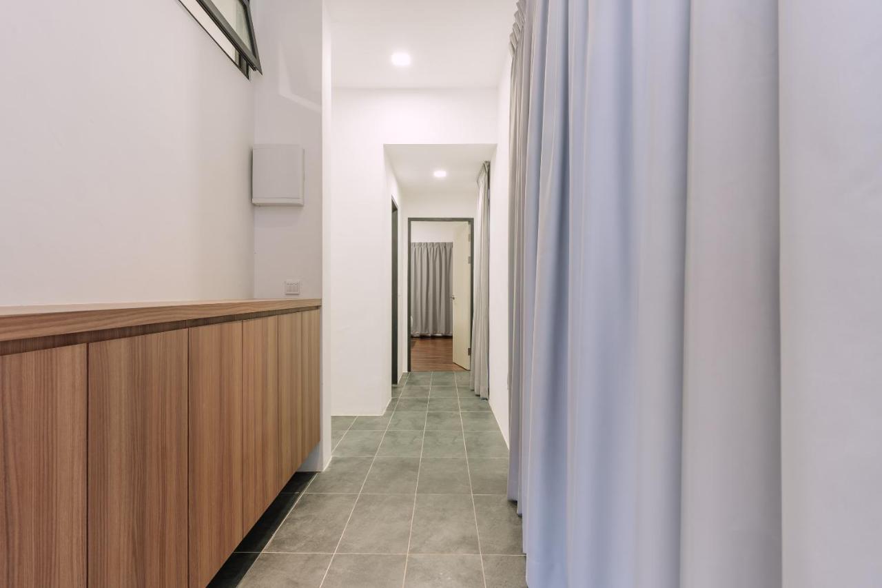 Roxy Sematan Villa & Townhouse 외부 사진