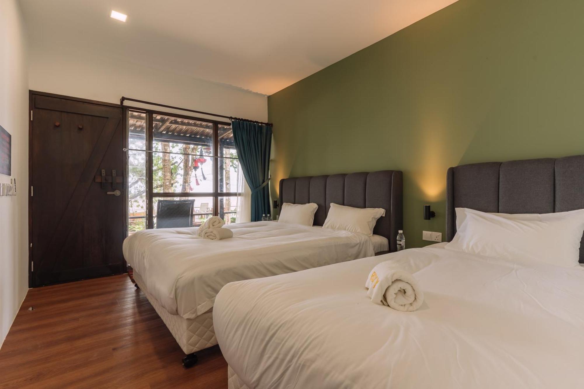 Roxy Sematan Villa & Townhouse 외부 사진